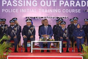 "ގޭންގުތަކުގެ ކިބައިން ގައުމު ސަލާމަތް ވަންދެން މަސައްކަތް ކުރޭ"