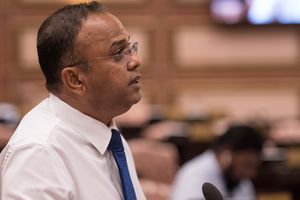 ނަޝީދުގެ ތުހުމަތުތަކުގެ މައްސަލަ އަނދުން ހުސައިން ހުށަހަޅުއްވަނީ