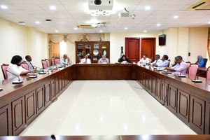 Committee prefers banning entry of Israeli officials