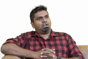 ރަނޭ، ރަނޭއަކަށް ހެދީ ވޮލީން، ބޭނުންވަނީ އޭގެ އަގުއަދާކުރަން