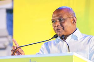 "ދެ އިންތިހާބު އެއްކޮށްލަން އުޅެނީ އިންތިހާބުތައް ގަޑުބަޑުކުރަން"