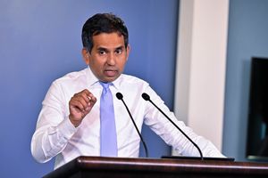 ބަންކަރިންނާއެކު ފަށަން ބުނި ހިދުމަތްތަކުގެ އަދާހަމައެއް ނޭނގޭ