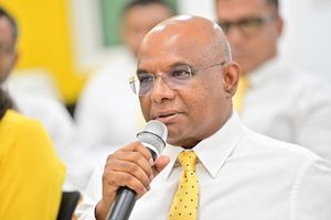 މަސްވެެރިންގެ އަޑު އަހައި، ފައިސާ ދޫކުރަން ޝާހިދު ގޮވާލައްވައިފި