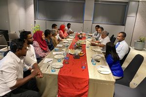 ޕީޕީއެމުން ފާރިސްއާއެކުވެސް ކޯލިޝަން މަޝްވަރާތައް ބާއްވައިފި