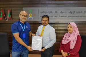 ދެ ރަށެއްގެ ބަނދަރު މަޝްރޫއު އެމްޓީސީސީއާ ހަވާލުކޮށްފި