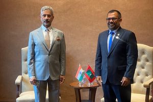 މިނިސްޓަރު ޒަމީރު އިންޑިއާގެ ޖަޔަޝަންކަރާ ބައްދަލު ކުރައްވައިފި 