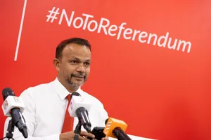 "ވޯޓު ނަގަން އުޅެނީ ރައްޔިތުން އަނދިރީގައި ބައިތިއްބައިގެން"