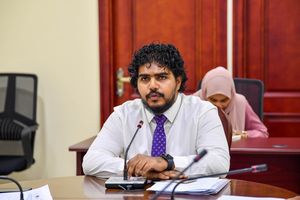 ފަނޑިޔާރުންނަށް ޖަވާބުދާރީވުމުގެ ފުރުސަތު ދޭން އަޒާން ގޮވާލައިފި