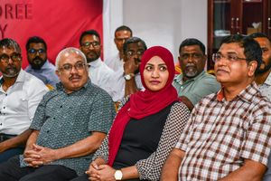 ގާސިމް އިންތިހާބުގައި ވާދަކުރަން ނަހުލާ ވޯޓު ދެއްވެވި