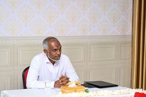 ރައީސް އެދުނީ "މާލީ ހާލަތާ ގުޅޭ ހަގީގަތް" މަސްވެރިން ގަބޫލުކުރަން