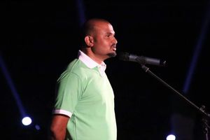 ހުލާސާކޮށް އިއްޔެ: މައުމޫނު ރާއްޖެ ގެންނަން އިންޓަޕޯލްގައި އެދެނީ