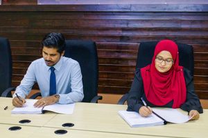 އަލިފުށީގައި ތާރު އެޅުން އާރުޑީސީއާ ހަވާލުކޮށްފި