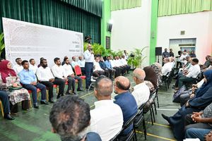 ހެންވޭރު ބައްދަލުވުމުގައި ވެސް ޓެކްސީ ޑްރައިވަރުންގެ ޝަކުވާ