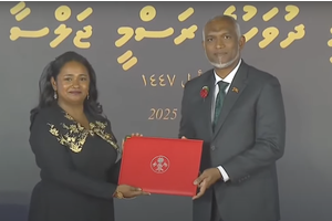 Mezzo Mohamed honored with National Award in performing arts