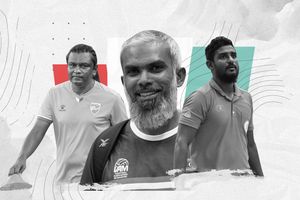 ދިވެހި ކޯޗުން ގައުމީ ޓީމާއެކު: މި ވާހަކަތަކަށް ބަލާލުން މުހިންމު