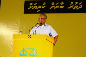 ސިންގަޕޫރުގައި ހުންނަ ސަފީރުކަމަށް ތަސްމީނު އައްޔަން ކުރަނީ