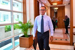 "Jaw breaking" remark intended as metaphor: Adam Shareef