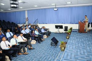 އެޗްޑީސީ މުވައްޒަފުންތަކެއް ފުލުހުންގެ ތަމްރީނަކަށް އިންޑިއާއަށް