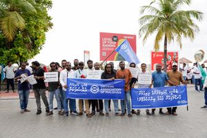 ސަރުކާރުގެ ޓެކްސީ ލައިންގެ މަސައްކަތް ހުއްޓާލުމަށް ގޮވާލައިފި