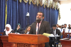 ޑިމޮކްރެޓްސް ތައްޔާރުނުވުމުން އަޑުއެހުންތައް މިއަދަށް ނުނިންމުނު