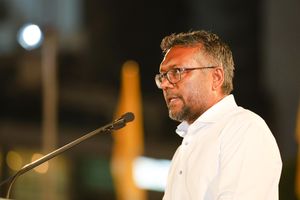 ދެ އިންތިހާބު އެއްކޮށްލުމަކީ ގޯހެއް ކަމަށް ފައްޔާޒު ވިދާޅުވެއްޖެ
