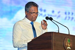 އާޒިމްގެ އަމާޒު: މި ދައުރުގައި އިތުރު ތިން އެއާޕޯޓު ނިންމުން