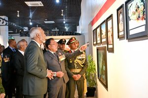 ނަސްރުގެ ދުވަހާއި ގުޅިގެން ނޮވެމްބަރު 2، ބަންދުކުރަން ނިންމައިފި