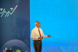 ގޭންގު ހަދައިގެން މާރާމާރީ ހިންގަން އުޅުނު ބަޔަކު ހައްޔަރުކޮށްފި