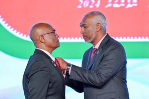 މޫސާ އަލީ ޖަލީލަށް ދިވެހި ދައުލަތުގެ އިއްޒަތް އަރުވައިފި