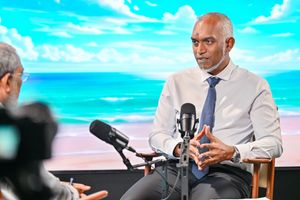 ތެލާއި ކާޑަށްވުރެ ދަރިވަރުންނަށް ދޭ ފައިސާއަށް އިސްކަން ދެނީ