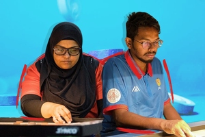 އަޒްމީން އާއި ފައިނާޒް ކެރަމް ވޯލްޑް ކަޕް ސްކޮޑުން ޖާގަހޯދައިފި