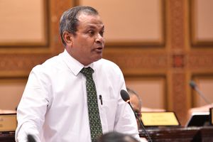 MP Amir arrested for "fleeing" from traffic police 