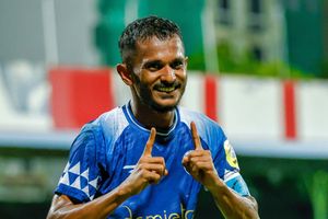 Victory celebrate long-awaited win, New Radiant maintain top spot